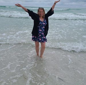 Meet your Posher, Dolores